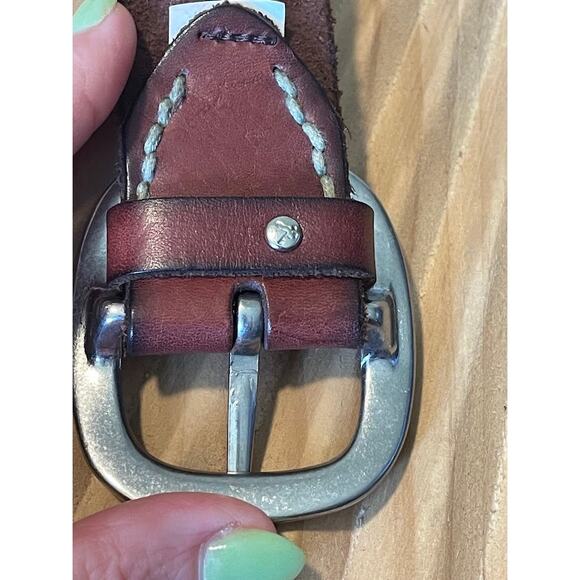 American Eagle Brown Geniue Leather Belt Silver Buckle Western Womens Size Small - Picture 6 of 8